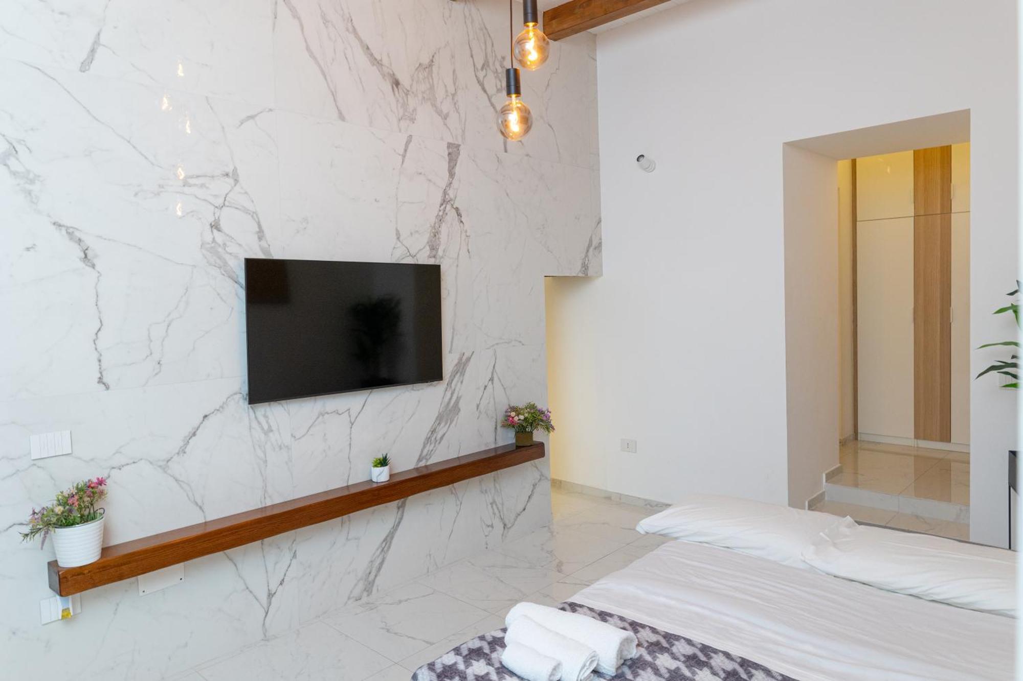 Luxury Apartment Salerno Center Exterior photo
